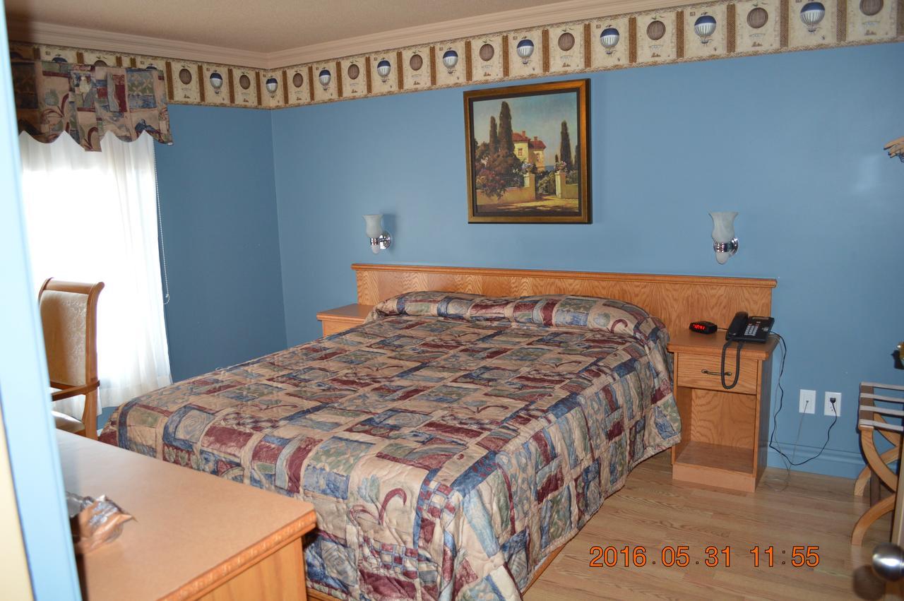 Motel-Auberge Helene Victoriaville Exterior foto