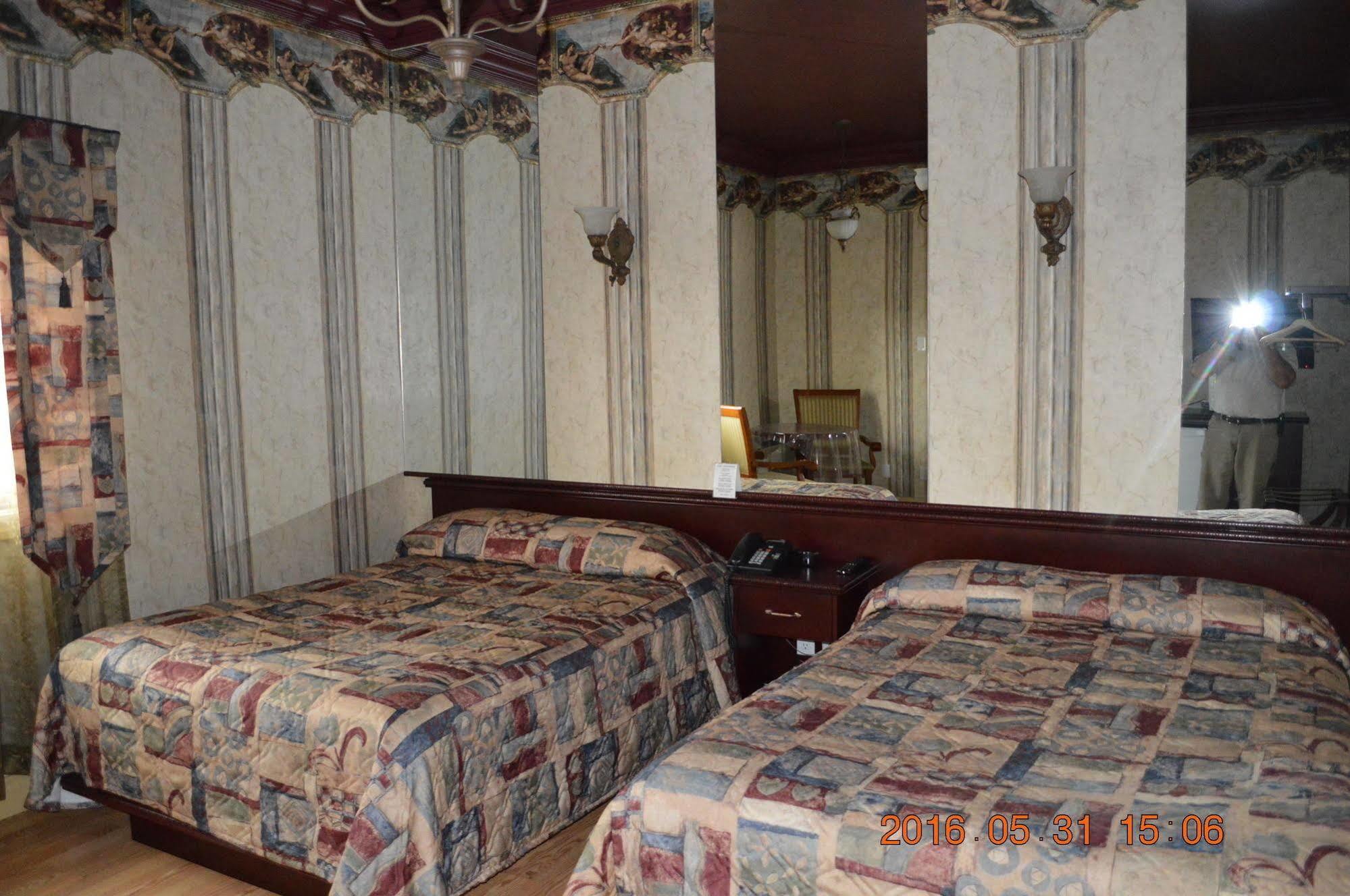 Motel-Auberge Helene Victoriaville Exterior foto